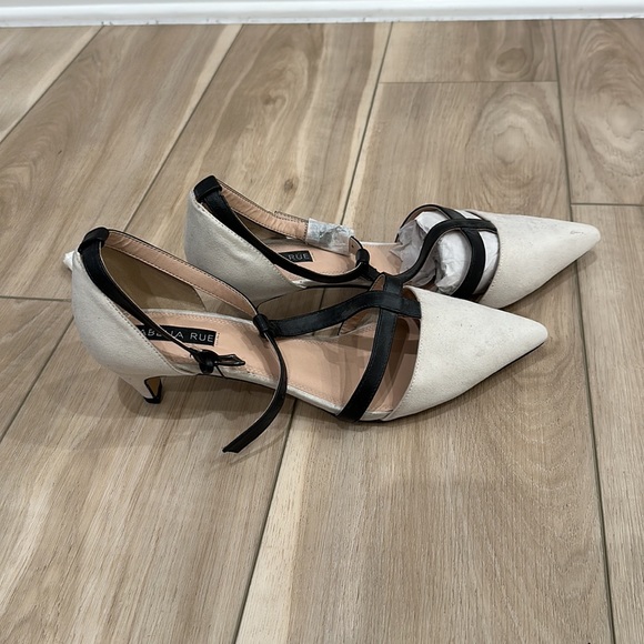 New Women’s Izabella Rue Brand Size 11 Short Ankle Buckle Heels Black Tan NWOT - Picture 4 of 7